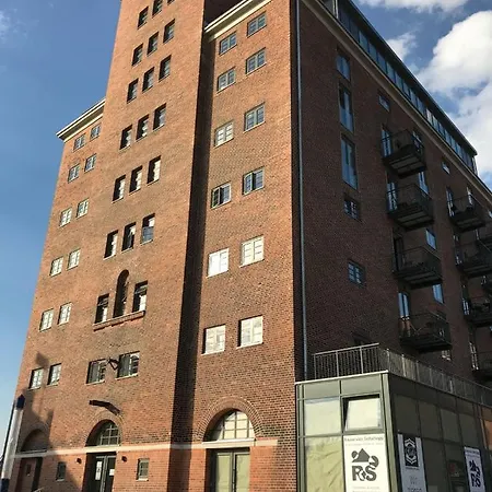 Aparthotel Mit Grosser Terrasse Ohlerich Speicher Wismar