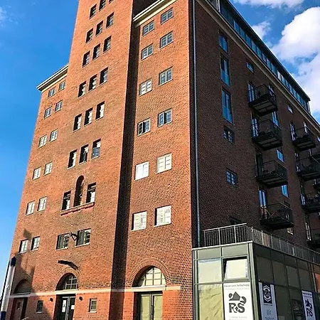 Апарт-отель Mit Grosser Terrasse Ohlerich Speicher Висмар